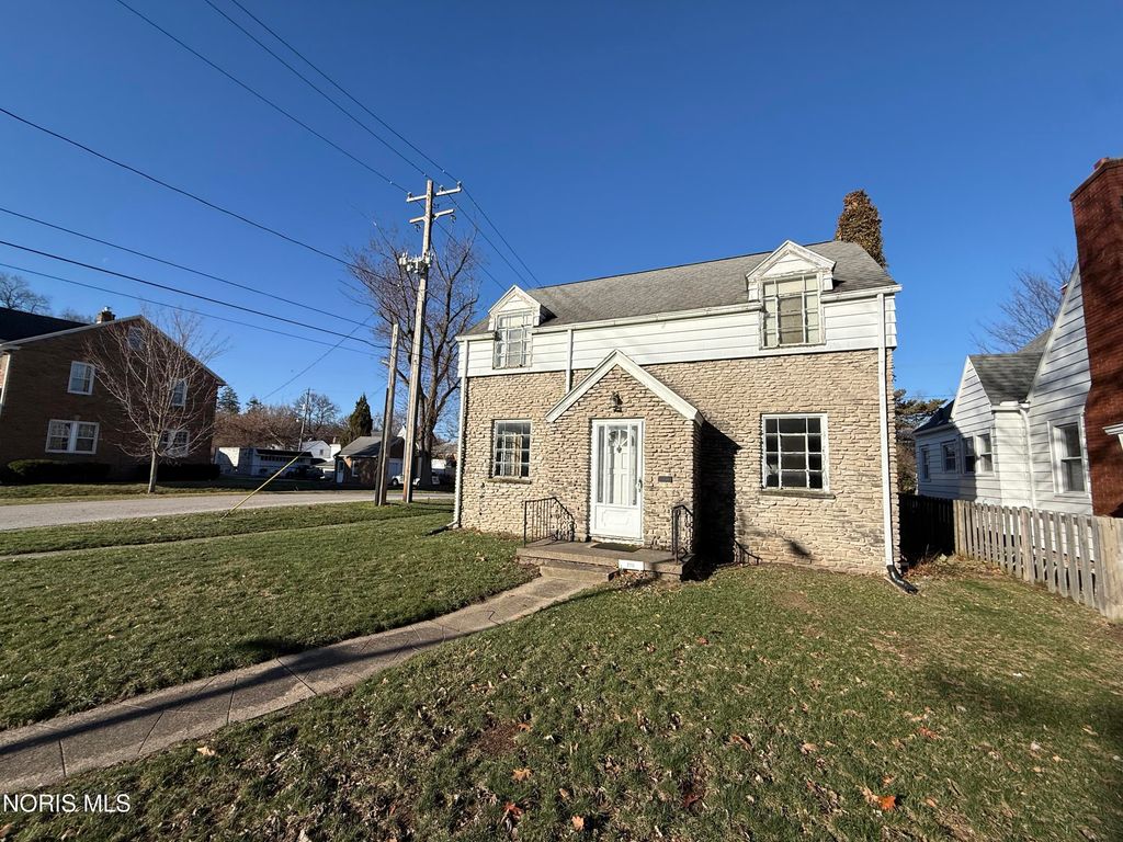 2701 Gunckel Boulevard, Toledo, OH 43606