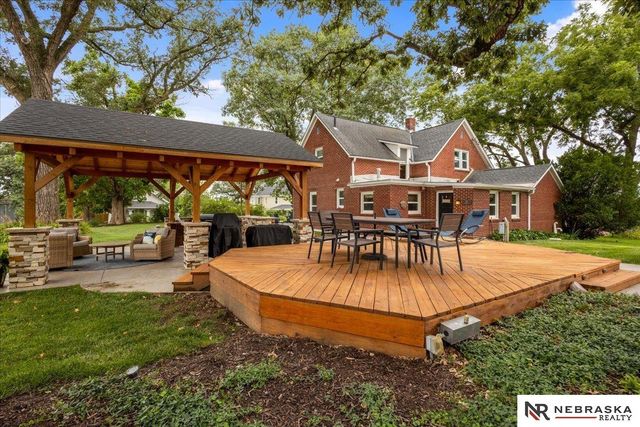 718 Avenue E, Plattsmouth, NE 68048