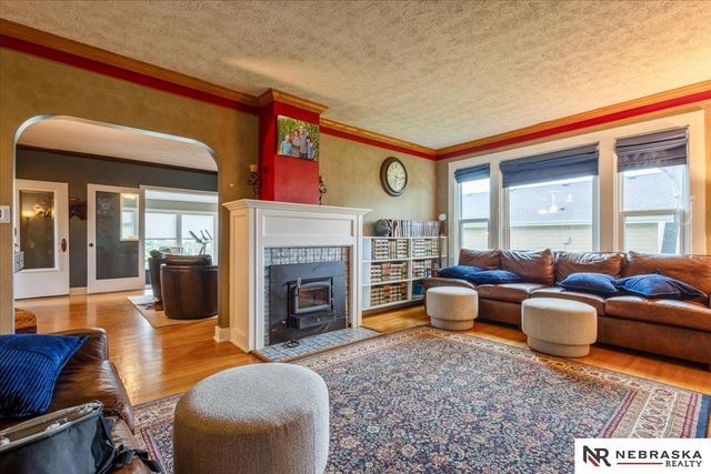 718 Avenue E, Plattsmouth, NE 68048