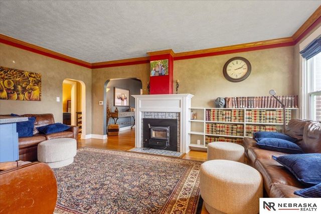 718 Avenue E, Plattsmouth, NE 68048