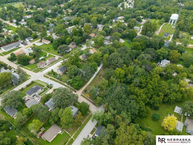 718 Avenue E, Plattsmouth, NE 68048