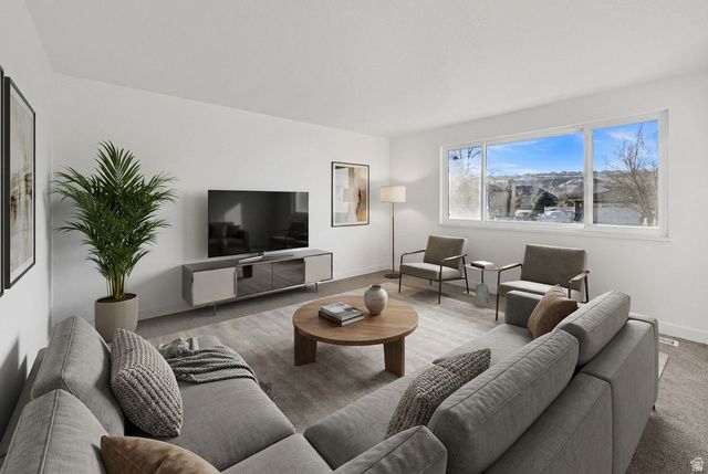 1974 E 7775 S, South Weber, UT 84405