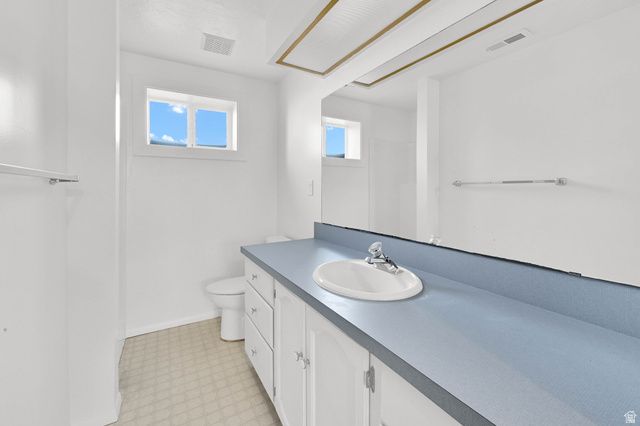 1974 E 7775 S, South Weber, UT 84405