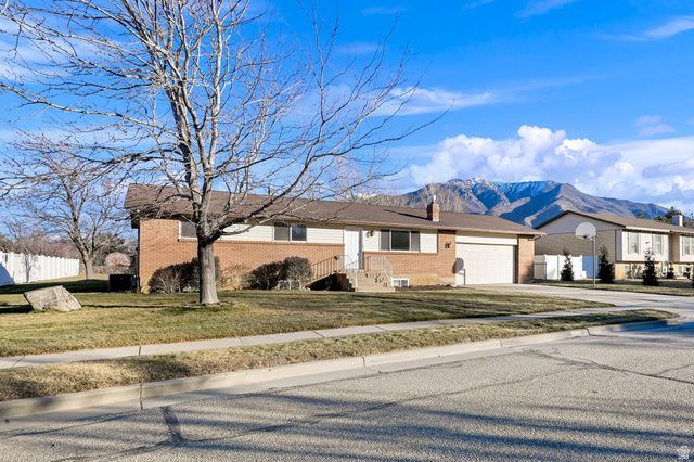 1974 E 7775 S, South Weber, UT 84405