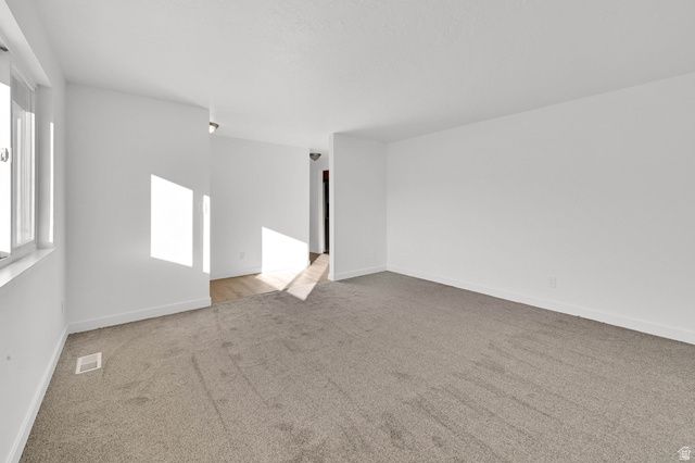 1974 E 7775 S, South Weber, UT 84405