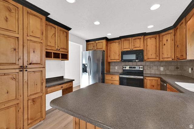 1974 E 7775 S, South Weber, UT 84405