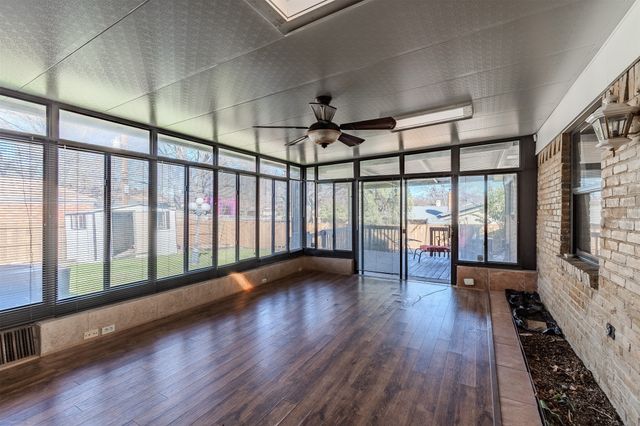 3325 Shady Hollow Lane, Dallas, TX 75233