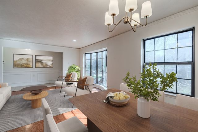 3325 Shady Hollow Lane, Dallas, TX 75233