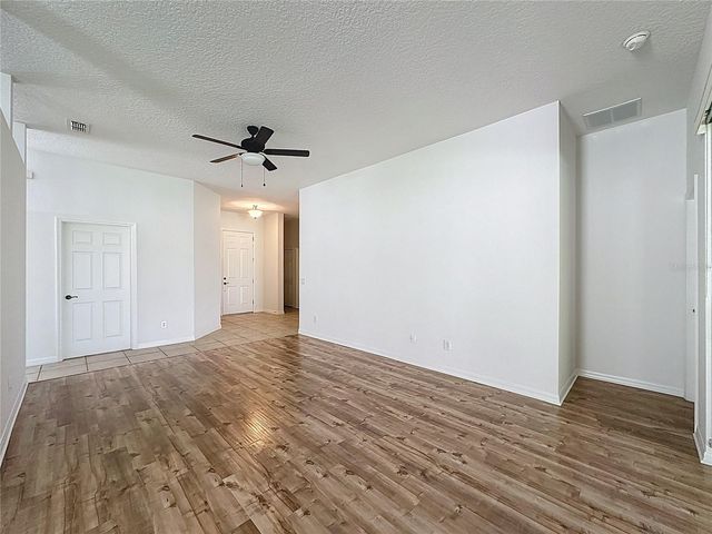 107 CRESCENT MOON DRIVE, Groveland, FL 34736