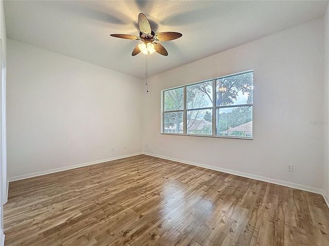 107 CRESCENT MOON DRIVE, Groveland, FL 34736