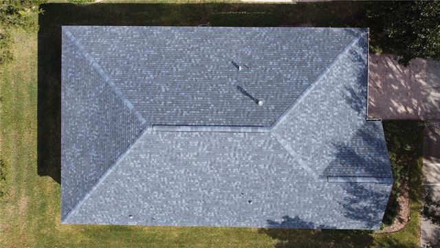 107 CRESCENT MOON DRIVE, Groveland, FL 34736