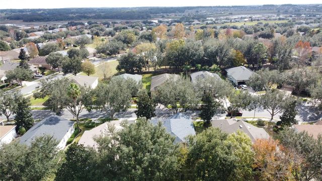 107 CRESCENT MOON DRIVE, Groveland, FL 34736