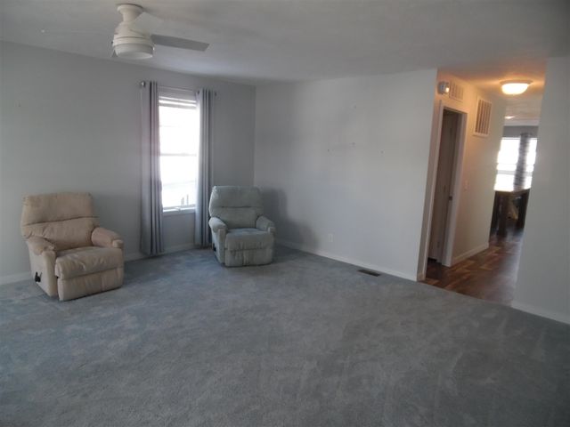 3995 Sherwood Lakes Boulevard, Jackson, MI 49201