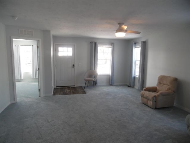 3995 Sherwood Lakes Boulevard, Jackson, MI 49201