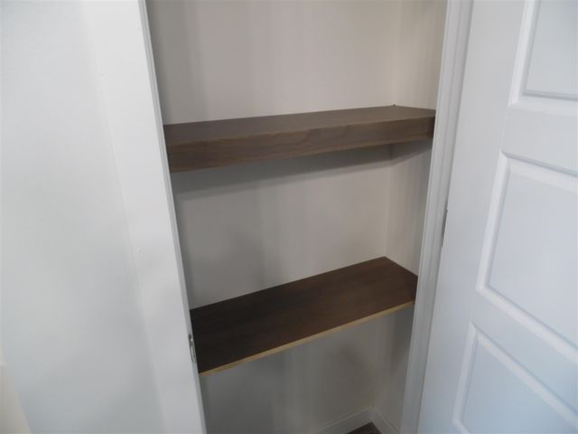 3995 Sherwood Lakes Boulevard, Jackson, MI 49201