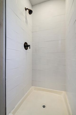 6 El Tigre Drive, Los Lunas, NM 87031