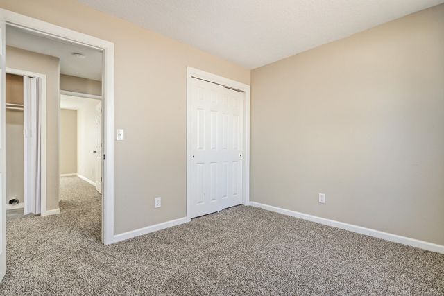 6 El Tigre Drive, Los Lunas, NM 87031