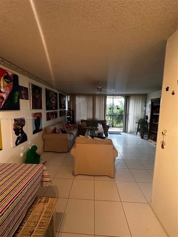3771 Environ Boulevard 151, Lauderhill, FL 33319