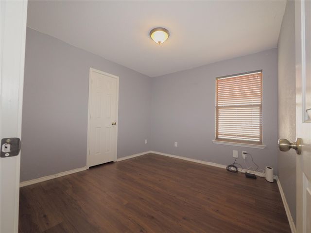 2104 Perkins PL, Georgetown, TX 78626