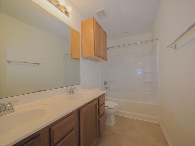 2104 Perkins PL, Georgetown, TX 78626