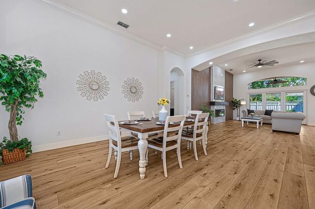 816 Dragonfly Ct, Roseville, CA 95747