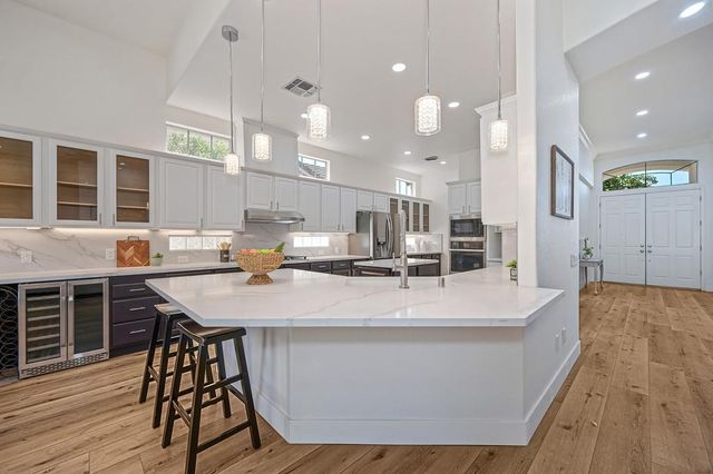 816 Dragonfly Ct, Roseville, CA 95747