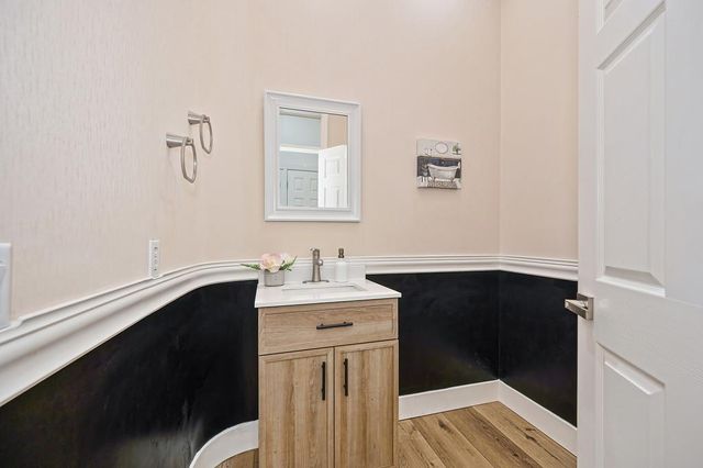 816 Dragonfly Ct, Roseville, CA 95747