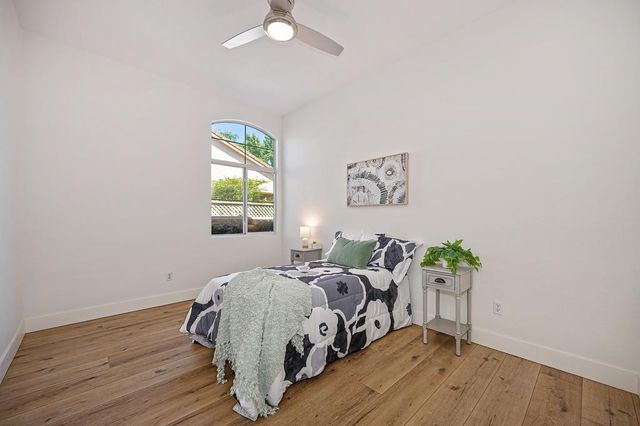 816 Dragonfly Ct, Roseville, CA 95747