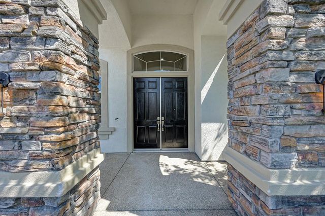 816 Dragonfly Ct, Roseville, CA 95747