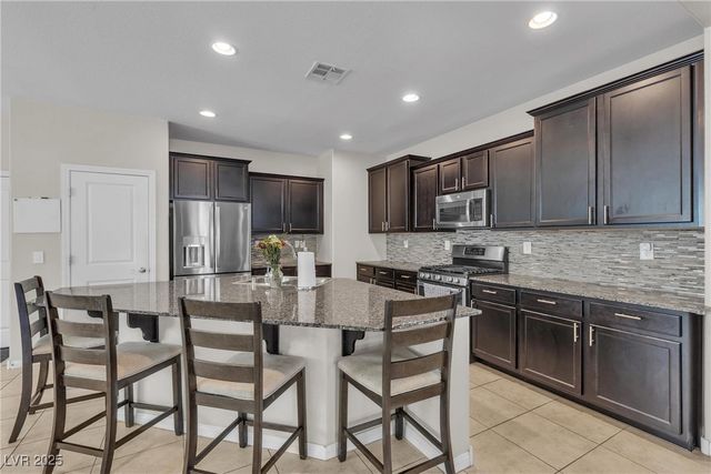 9950 Coyote Echo Court, Las Vegas, NV 89166