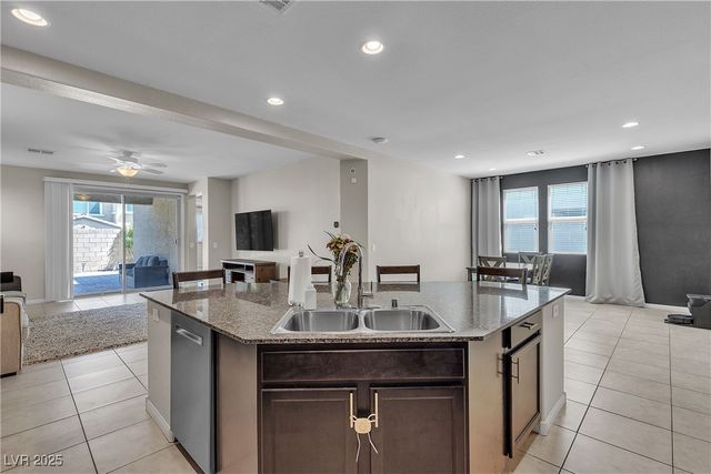 9950 Coyote Echo Court, Las Vegas, NV 89166