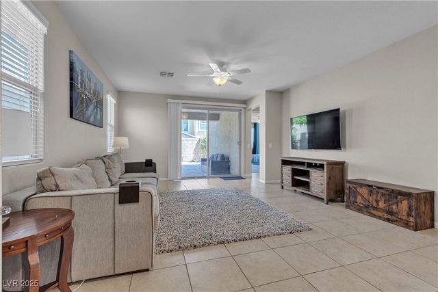 9950 Coyote Echo Court, Las Vegas, NV 89166