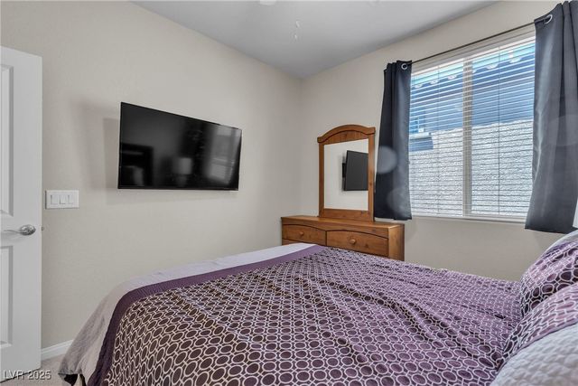 9950 Coyote Echo Court, Las Vegas, NV 89166