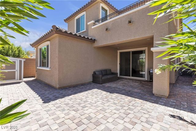 9950 Coyote Echo Court, Las Vegas, NV 89166
