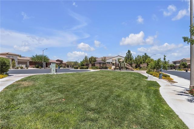 9950 Coyote Echo Court, Las Vegas, NV 89166