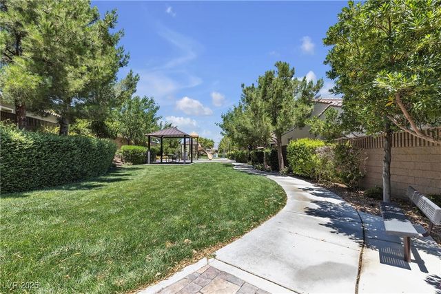 9950 Coyote Echo Court, Las Vegas, NV 89166