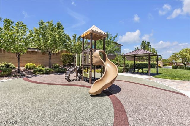 9950 Coyote Echo Court, Las Vegas, NV 89166