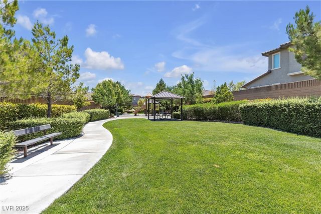 9950 Coyote Echo Court, Las Vegas, NV 89166