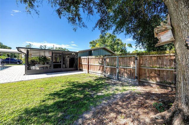 7913 BEASLEY ROAD, Tampa, FL 33615
