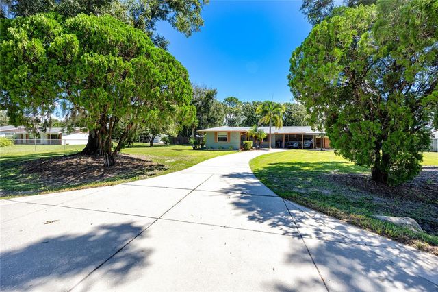 7913 BEASLEY ROAD, Tampa, FL 33615