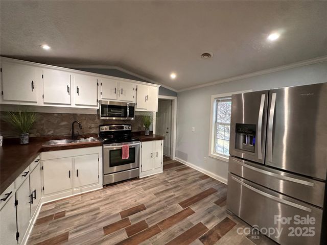 113 Highlander Street, Morganton, NC 28655