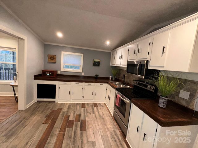 113 Highlander Street, Morganton, NC 28655