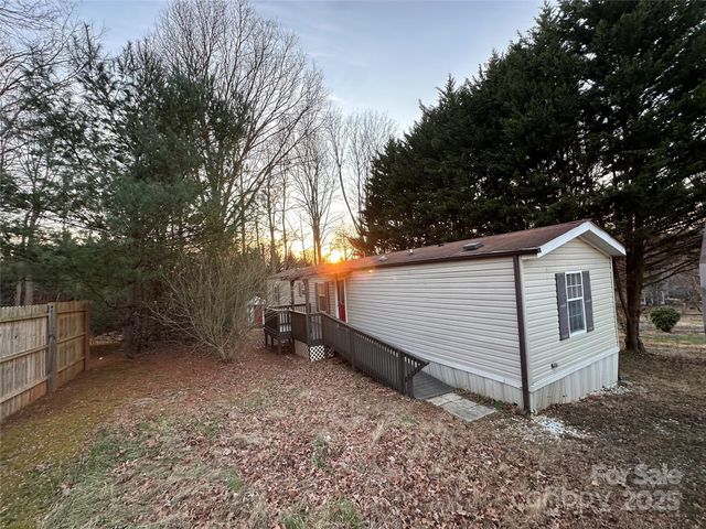 113 Highlander Street, Morganton, NC 28655