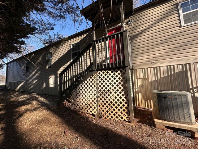 113 Highlander Street, Morganton, NC 28655