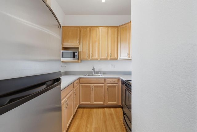 3550 Carter 11, South San Francisco, CA 94080