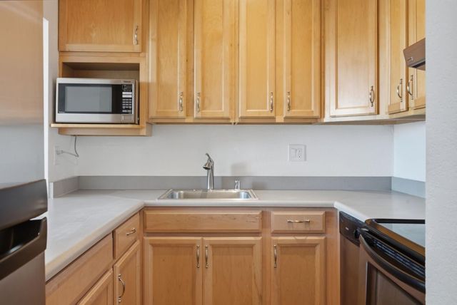 3550 Carter 11, South San Francisco, CA 94080