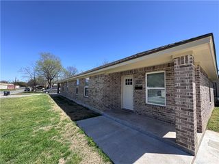 3633 N 21st Street B, Waco, TX 76708