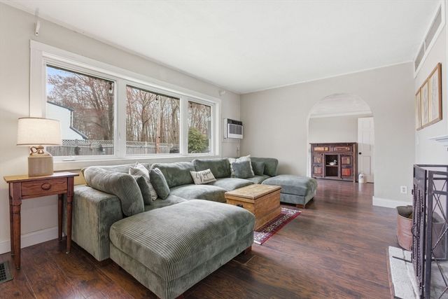 23 Porter Road, Natick, MA 01760