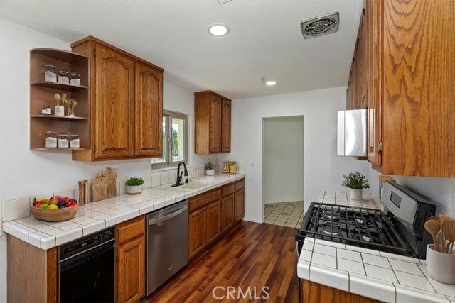 7150 Clydesdale, Highland, CA 92346