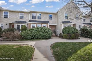 103 Bedford Place, Morganville, NJ 07751